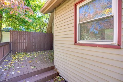 2478 Edwin Ave, Akron, OH 44314 photo 4