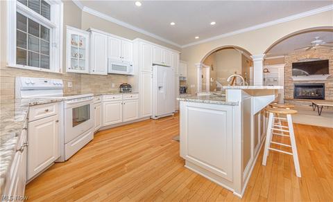 3966 Stonebridge Blvd, Copley, OH 44321 photo 12