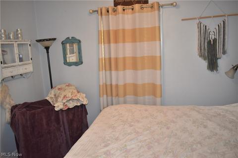 5229 Reed Ave, Ashtabula, OH 44004 photo 8