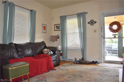 5229 Reed Ave, Ashtabula, OH 44004 photo 7