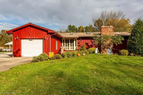 43106 Dellefield Rd, Elyria, OH 44035 photo 2
