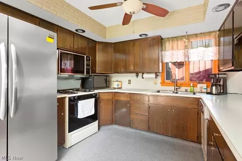 43106 Dellefield Rd, Elyria, OH 44035 photo 12