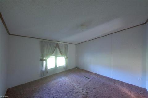 1923 E Garfield Rd, New Springfield, OH 44443 photo 13
