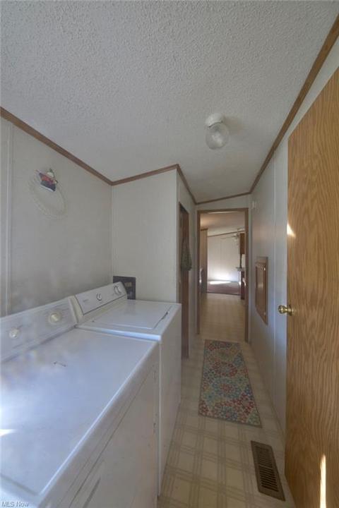1923 E Garfield Rd, New Springfield, OH 44443 photo 15