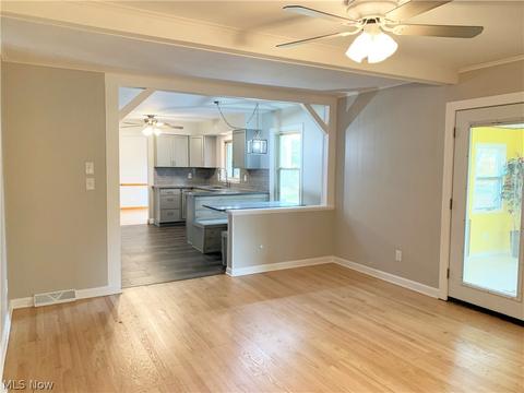 8041 Aquadale Dr, Boardman, OH 44512 photo 6