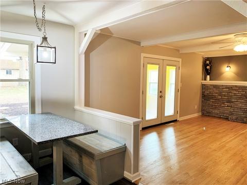 8041 Aquadale Dr, Boardman, OH 44512 photo 5