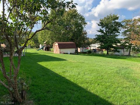 1880 David Ave, Parma, OH 44134 photo 9