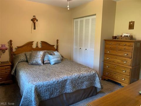 1880 David Ave, Parma, OH 44134 photo 8