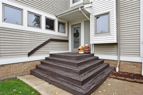 1313 Stardust Ave NW, Canton, OH 44708 photo 4
