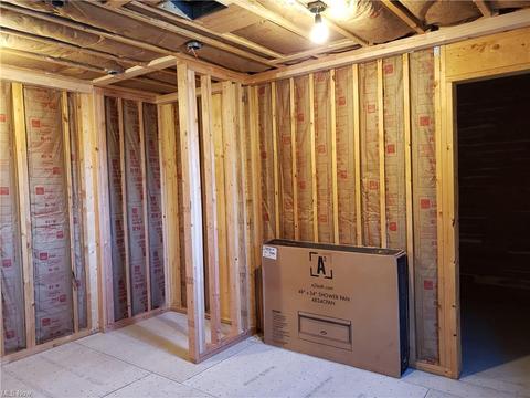 11297 Bean Rd, Chardon, OH 44024 photo 9