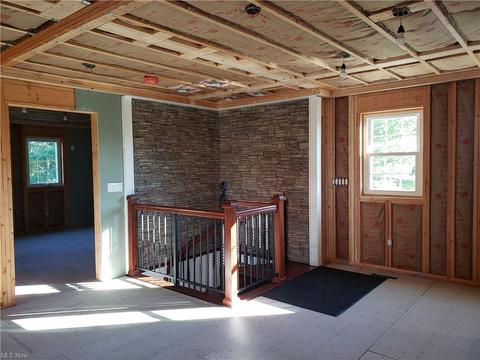 11297 Bean Rd, Chardon, OH 44024 photo 6