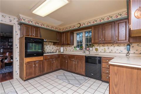 1340 Barbie Dr, Boardman, OH 44512 photo 9