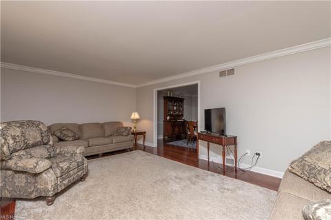 1340 Barbie Dr, Boardman, OH 44512 photo 4