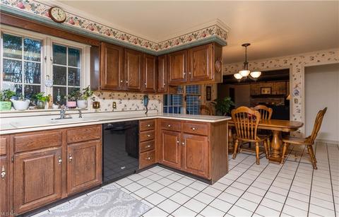1340 Barbie Dr, Boardman, OH 44512 photo 8