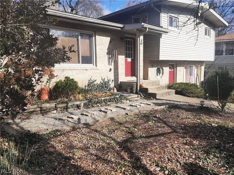 1320 Dunkeith Dr NW, Canton, OH 44708 photo 9