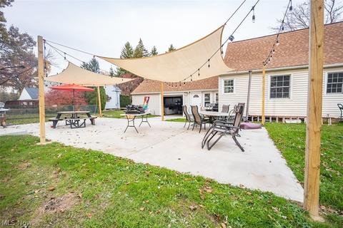 38360 Aurora Rd, Solon, OH 44139 photo 3