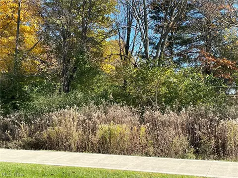 V/l Lawnmark Drive, Hudson, OH 44236