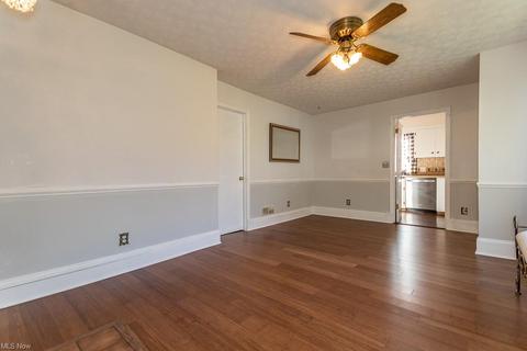 7224 Jackson St, Mentor, OH 44060 photo 15