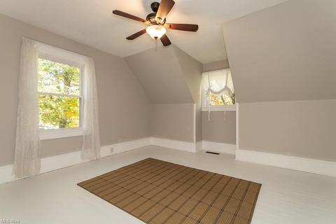 7224 Jackson St, Mentor, OH 44060 photo 17