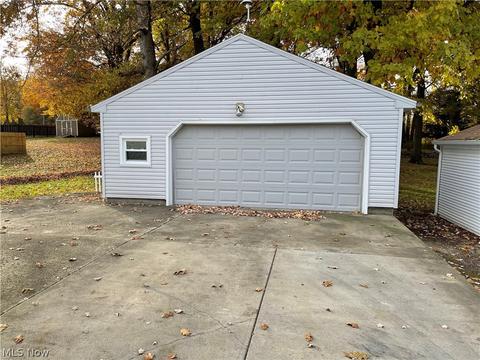 87 Eve Dr, Struthers, OH 44471 photo 13