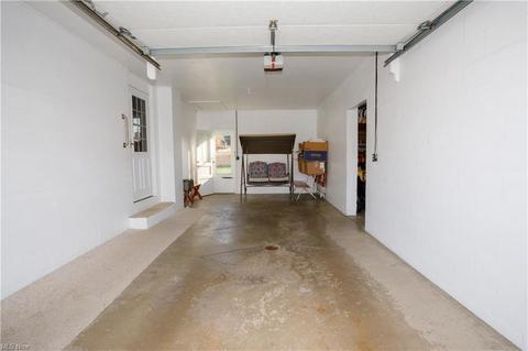 426 Como St, Struthers, OH 44471 photo 7