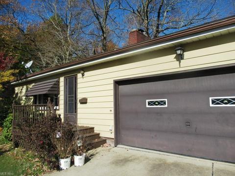 753 Poland Ave, Struthers, OH 44471 photo 4