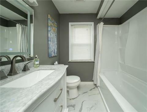23890 Devoe Ave, Euclid, OH 44123 photo 14
