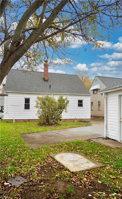 23890 Devoe Ave, Euclid, OH 44123 photo 24