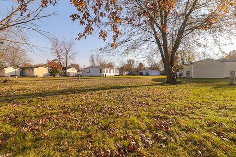 105 Pike Ct, Lagrange, OH 44050 photo 11