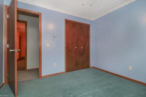 105 Pike Ct, Lagrange, OH 44050 photo 26