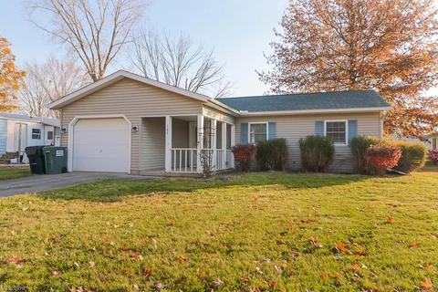 105 Pike Ct, Lagrange, OH 44050 photo 2