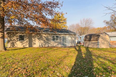 105 Pike Ct, Lagrange, OH 44050 photo 9