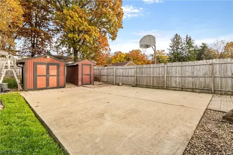 318 Mohawk Ave NW, Canton, OH 44708 photo 23