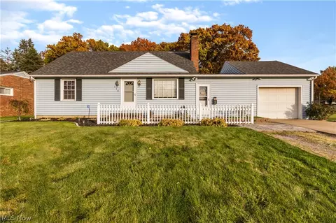 318 Mohawk Ave NW, Canton, OH 44708 photo 1