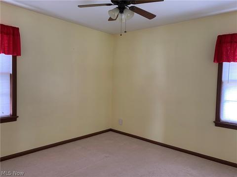 425 E 274th St, Euclid, OH 44132 photo 7