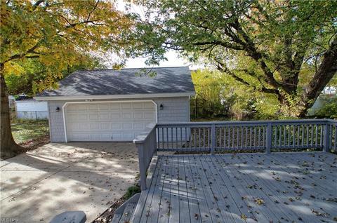 360 E 215 St, Euclid, OH 44123 photo 35