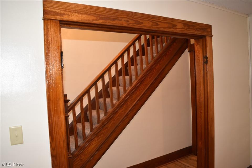  83 Laipple St, Bridgeport, OH 43912 photo 8