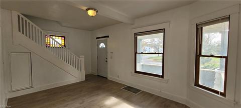 203 Bath St, Elyria, OH 44035 photo 20