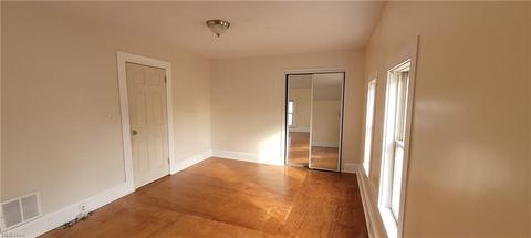 203 Bath St, Elyria, OH 44035 photo 10