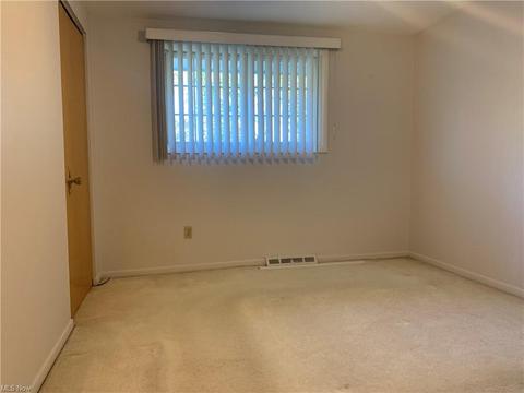 6438 Bryson Dr, Mentor, OH 44060 photo 13