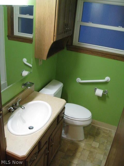 7922 Thornton Dr, Parma, OH 44129 photo 15