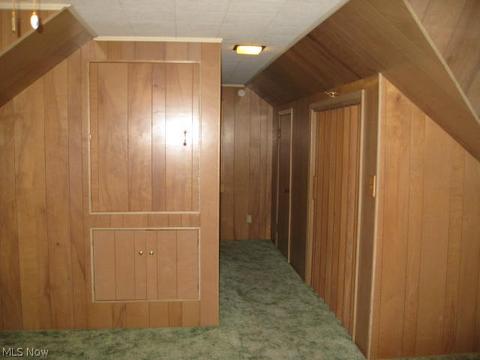 7922 Thornton Dr, Parma, OH 44129 photo 18