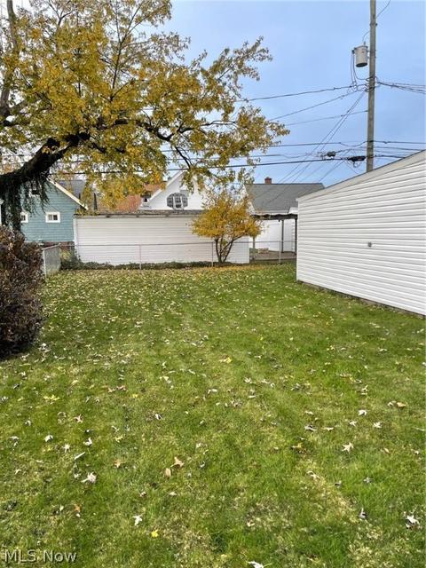 7922 Thornton Dr, Parma, OH 44129 photo 32