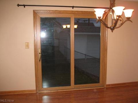 7922 Thornton Dr, Parma, OH 44129 photo 6
