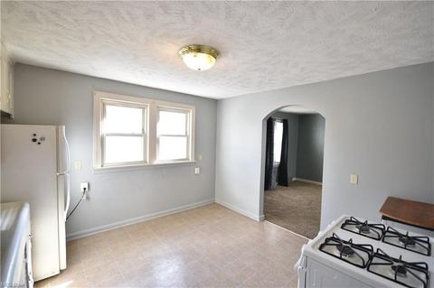 1531 E 298th St, Wickliffe, OH 44092 photo 14