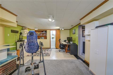 6211 Gerald Ave, Parma, OH 44129 photo 22