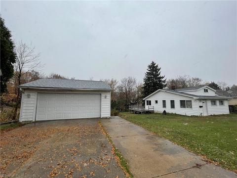 8027 Cherry St, Mentor On The Lake, OH 44060 photo 9