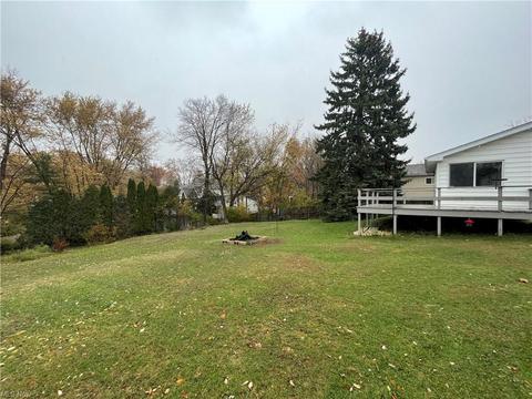 8027 Cherry St, Mentor On The Lake, OH 44060 photo 7