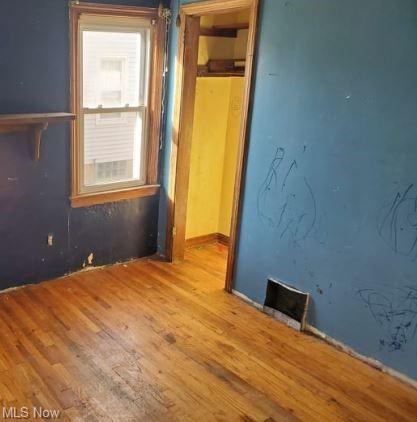 2337 E 35th St, Lorain, OH 44055 photo 7