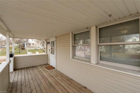 230 E Summit St, Kent, OH 44240 photo 3